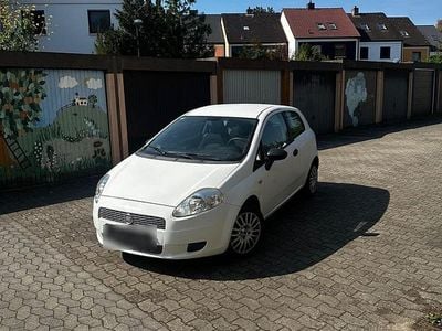 Brugt Fiat Punto 65 HK (47 kW) 2009 Hvid Hatchback