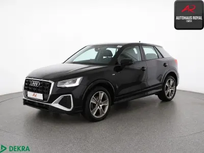 Gebraucht Audi Q2 S-Line 116 PS (85 kW) 2023 Schwarz SUV