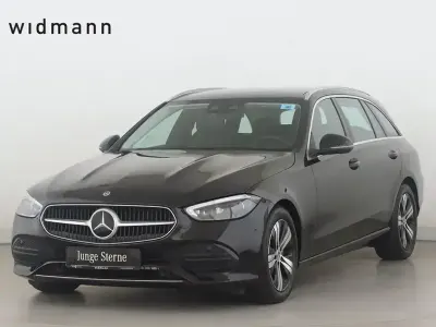 Gebraucht Mercedes C220 Avantgarde 200 PS (147 kW) 2023 Metalliclack obsidianschwarz Kombi