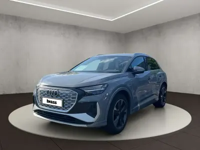 Używany Audi Q4 e-tron Ambiente 150 kW (204 KM) 2023 Szary SUV