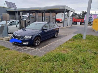 gebraucht Skoda Octavia Combi 2.0 TDI Ambition