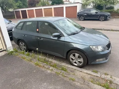 Gebraucht Skoda Fabia 105 PS (77 kW) 2018 Grau Kombi