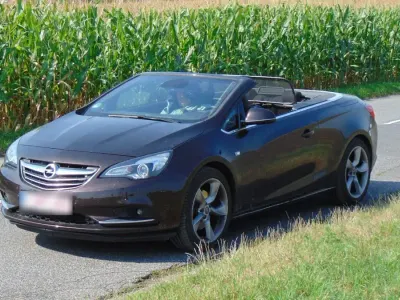 Gebraucht Opel Cascada 140 PS (102 kW) 2015 Braun Cabrio