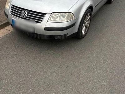 Gebraucht VW Passat 131 PS (96 kW) 2005 Silber Limousine
