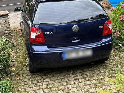 Gebraucht VW Polo Highline 104 PS (76 kW) 2002 Blau Kleinwagen