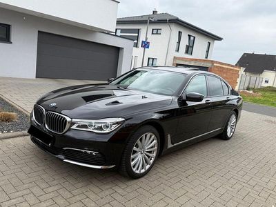 Second-hand BMW 730 Performance 265 CP (194 kW) 2019 Negru Berlinǎ