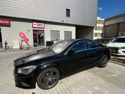 Gebraucht Mercedes CLA220 170 PS (125 kW) 2014 Schwarz Coupé