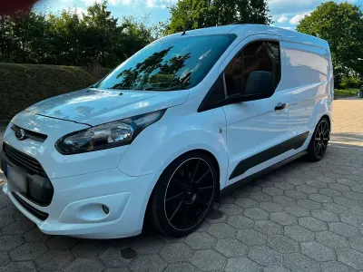 Gebraucht Ford Transit Connect 95 PS (69 kW) 2015 Weiß Van / Kleinbus
