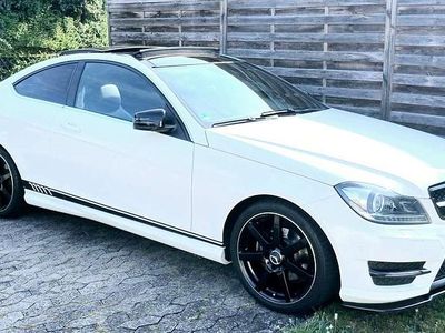 Gebraucht Mercedes C180 156 PS (114 kW) 2012 Weiß Coupé