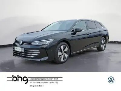 Gebraucht VW Passat Business 204 PS (150 kW) 2025 Schwarz Kombi