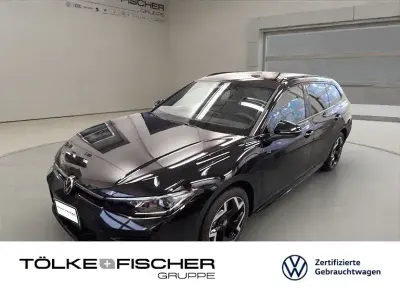 Gebraucht VW Passat R-line 272 PS (200 kW) 2025 Schwarz Kombi