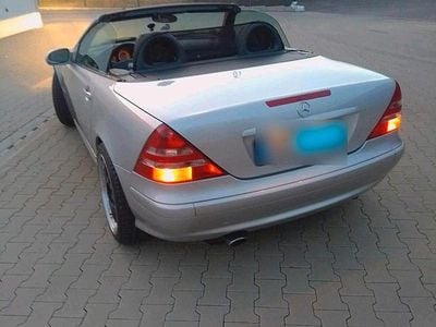 Usata Mercedes SLK200 163 CV (119 kW) 2003 Argento Cabrio