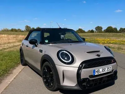 Gebraucht Mini Cooper S Cabriolet 178 PS (130 kW) 2023 Silber Cabrio