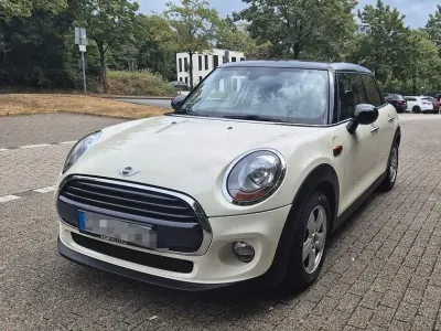 Gebraucht Mini Cooper 136 PS (100 kW) 2015 Weiß Kleinwagen