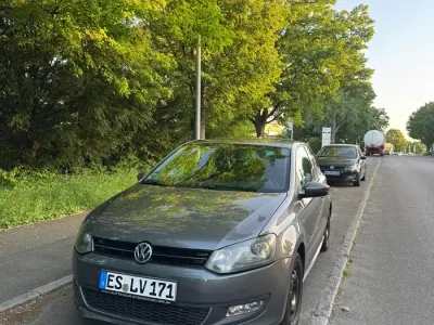 Gebraucht VW Polo Life 70 PS (51 kW) 2013 Grau Kleinwagen
