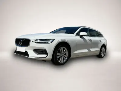 Gebraucht Volvo V60 Momentum 197 PS (144 kW) 2020 Weiß Kombi