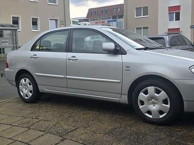 Brugt Toyota Corolla 97 HK (71 kW) 2003 Sølv Sedan