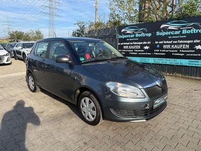 Gebraucht Skoda Fabia Cool Edition 60 PS (44 kW) 2014 Grau Limousine