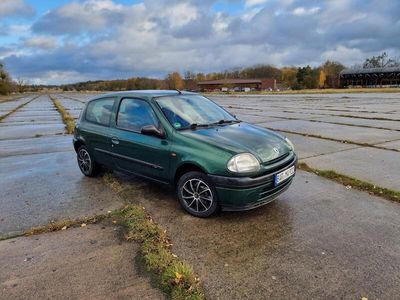 Renault Clio II