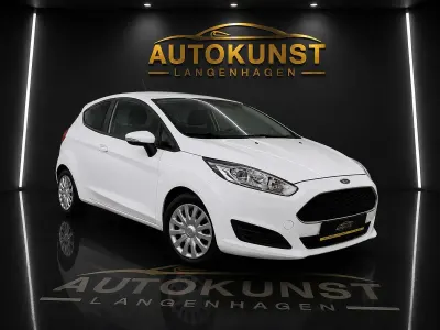 Gebraucht Ford Fiesta Trend 60 PS (44 kW) 2017 Weiß Kleinwagen