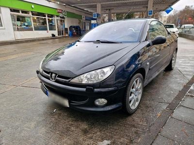 Gebraucht Peugeot 206 CC GTi 136 PS (100 kW) 2003 Schwarz Cabrio