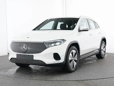Używany Mercedes EQA250 Advanced 139 kW (190 KM) 2025 Biały SUV