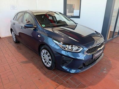 Second-hand Kia Ceed Vision 101 CP (74 kW) 2021 Albastru Hatchback
