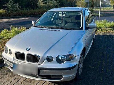 Gebraucht BMW 316 90 PS (66 kW) 2001 Silber Kleinwagen