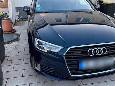 Gebraucht Audi A3 184 PS (135 kW) 2018 Blau Limousine