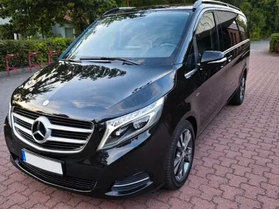 Gebraucht Mercedes V220 Avantgarde 163 PS (119 kW) 2014 Schwarz Van / Kleinbus