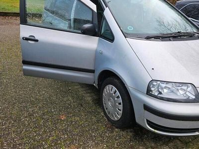 VW Sharan