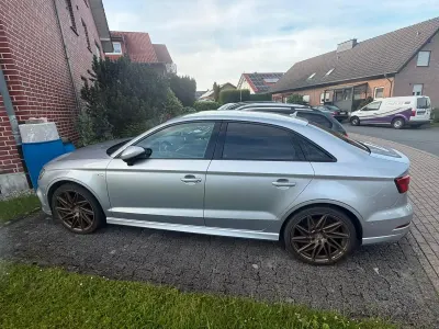 Gebraucht Audi A3 S-Line 150 PS (110 kW) 2017 Silber Limousine