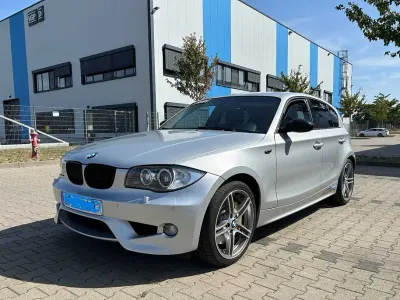 Gebraucht BMW 130 Sport Line 265 PS (194 kW) 2006 Silber Kleinwagen