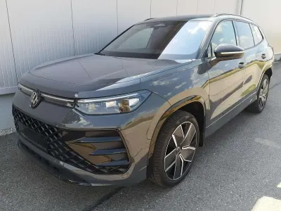 Neu VW Tayron R-line 193 PS (141 kW) 2025 Delfingrau metallic SUV