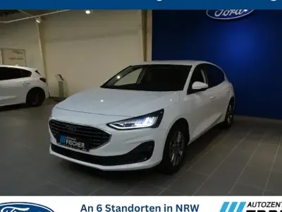 Gebraucht Ford Focus Style 125 PS (91 kW) 2023 Frostweiß Limousine