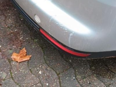 Silber Gebraucht 2010 VW Touran Van / Kleinbus | 4.800 € (Guter Preis)