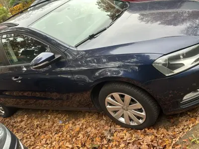Gebraucht VW Passat 136 PS (100 kW) 2013 Blau Kombi