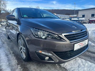 Braun Gebraucht 2014 Peugeot 308 Allure Limousine | 7.999 € (Teuer)