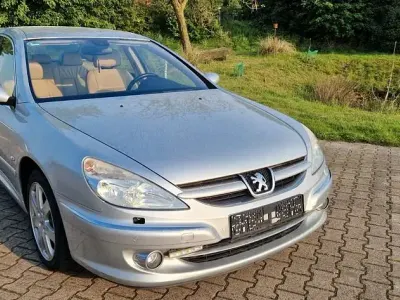Gebraucht Peugeot 607 Platinum 170 PS (125 kW) 2006 Silber Limousine