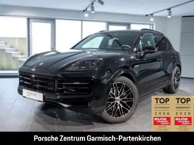 Używany Porsche Cayenne 470 KM (345 kW) 2024 Czarny SUV
