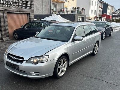 Silber Gebraucht 2005 Subaru Legacy Kombi | 1.500 € (Fairer Preis)