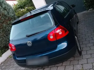 Gebraucht VW Golf V 105 PS (77 kW) 2007 Blau Limousine