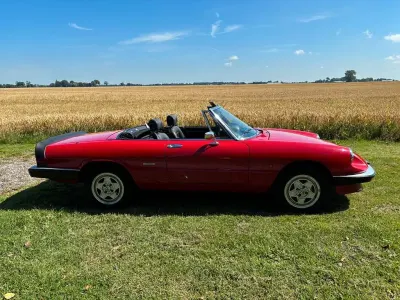 Gebraucht Alfa Romeo Spider 116 PS (85 kW) 1989 Rot Cabrio