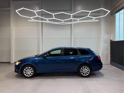 Blau Gebraucht 2014 Seat Leon ST Kombi | 9.899 € (Fairer Preis)