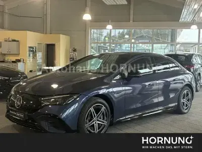 Używany Mercedes EQE300 AMG 180 kW (245 KM) 2025 Niebieski Sedan/Limuzyna