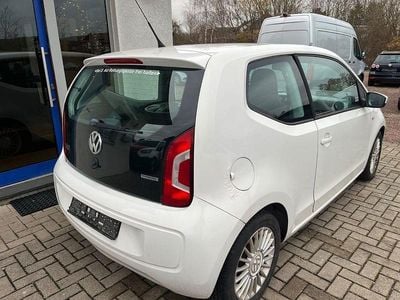 Gebraucht VW up! high up! 75 PS (55 kW) 2012 Weiß Kleinwagen