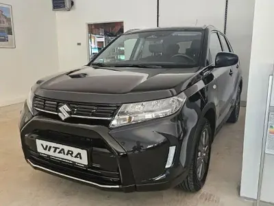 Gebraucht Suzuki Vitara Comfort 129 PS (94 kW) 2025 Schwarz SUV