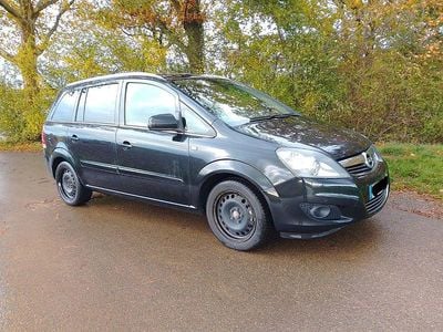 Gebraucht Opel Zafira Family 140 PS (102 kW) 2013 Schwarz Van / Kleinbus