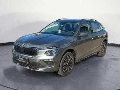 Neu Skoda Kamiq Tour 116 PS (85 kW) 2025 Grau SUV