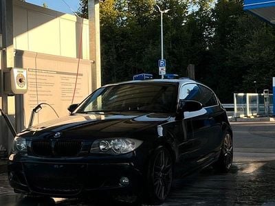 Gebraucht BMW 120 Sport Line 170 PS (125 kW) 2007 Schwarz Kleinwagen